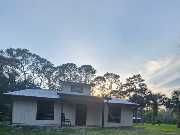 9100 SW Moss Avenue, Indiantown, FL 34956