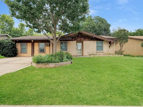 1507 Harvest Hill Lane, Arlington, TX 76014