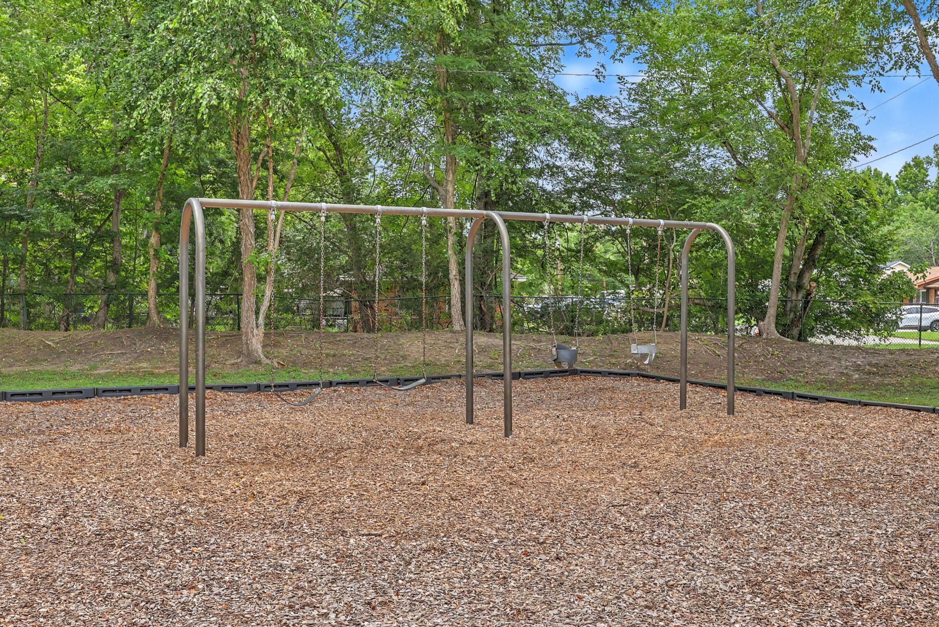 205 Janice Street Photo 43