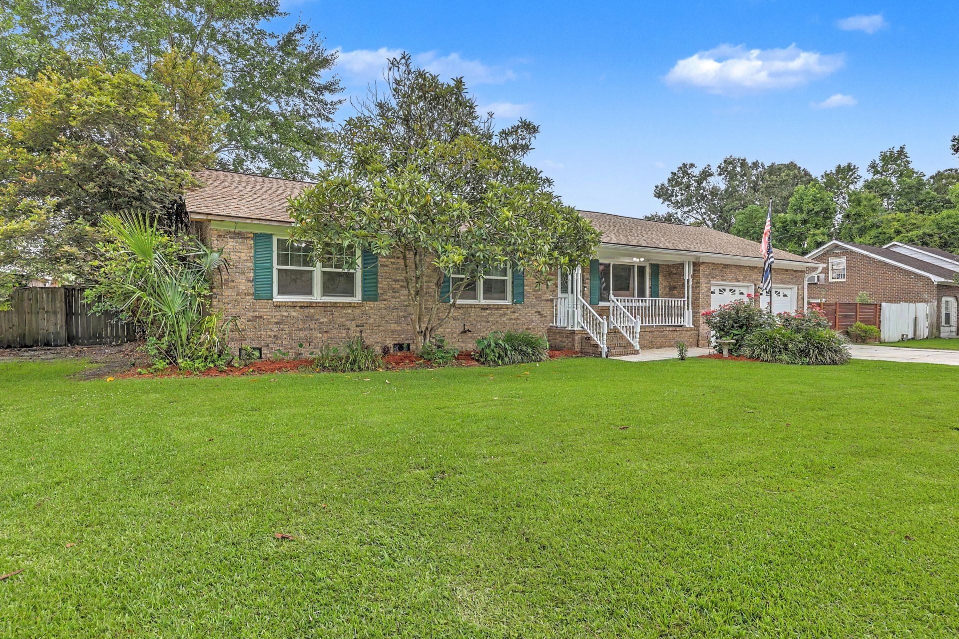 205 Janice Street Photo 6