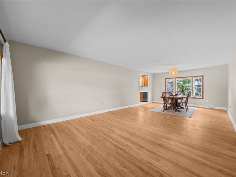 9466 Avery Road , Broadview Heights, OH 44147 Photo 7