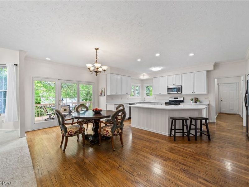 2794 Forest Lake Drive, Westlake, OH 44145 Photo 14