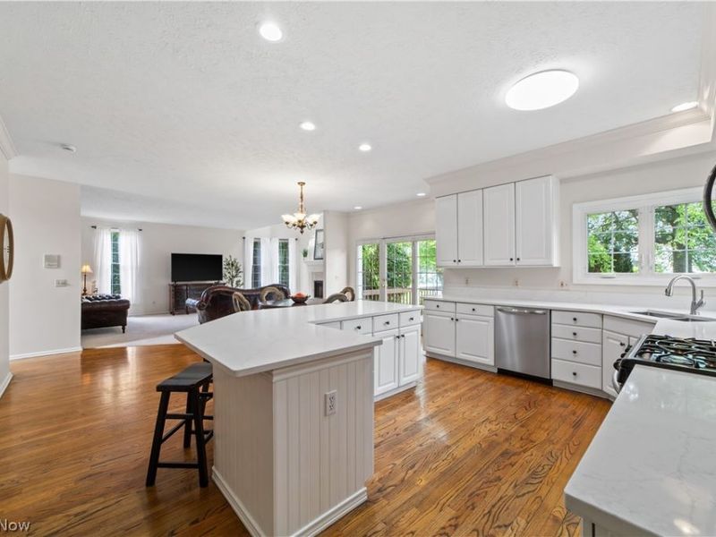 2794 Forest Lake Drive, Westlake, OH 44145 Photo 18