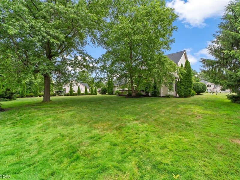 2794 Forest Lake Drive, Westlake, OH 44145 Photo 47