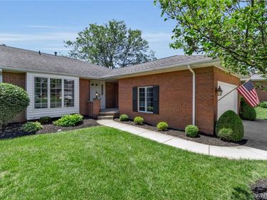 3 Saint Charles Court , Buffalo, NY 14221