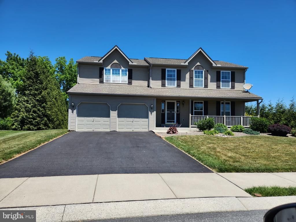 138 Nantucket Drive, Reading, PA 19605 Main Photo