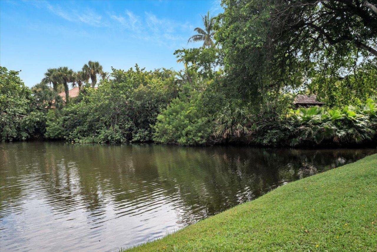 1605 S Us Highway 1, Unit E201, Jupiter, FL 33477 Photo