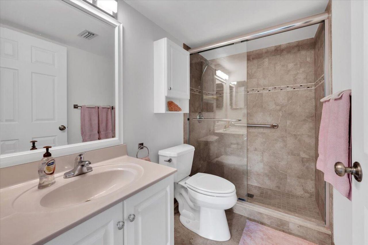 1605 S Us Highway 1, Unit E201, Jupiter, FL 33477 Photo