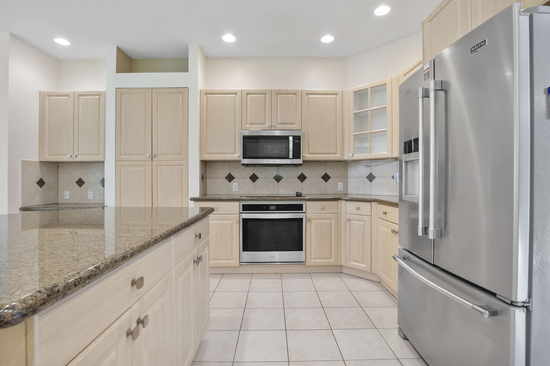 6370 Stonehurst Circle, Lake Worth, FL 33467 Photo