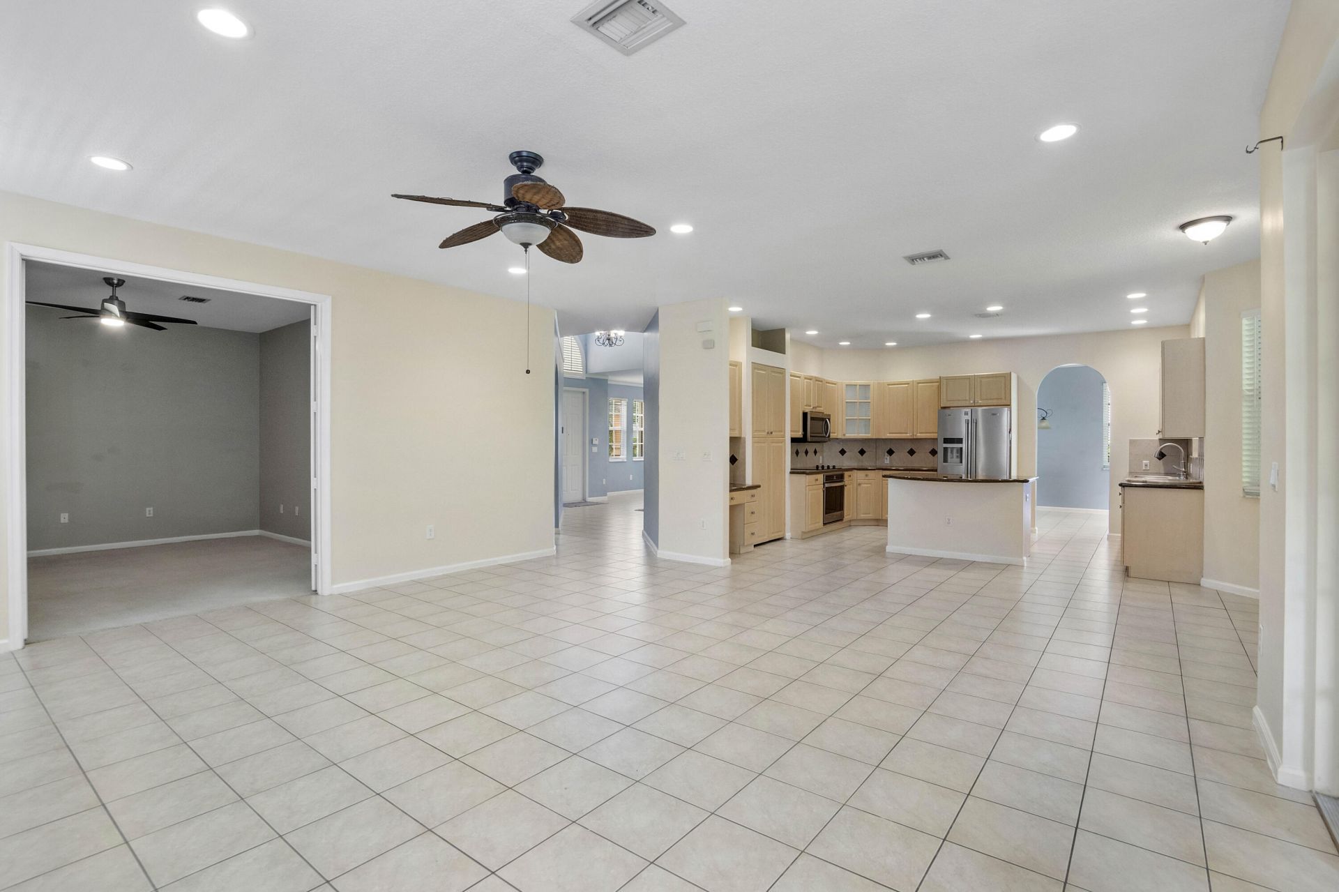 6370 Stonehurst Circle, Lake Worth, FL 33467 Photo
