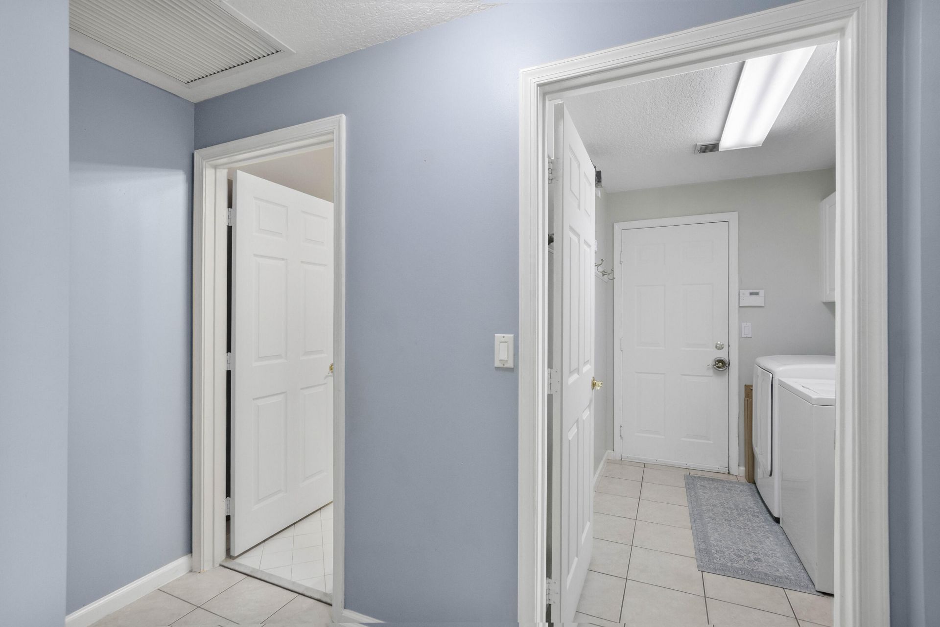 6370 Stonehurst Circle, Lake Worth, FL 33467 Photo
