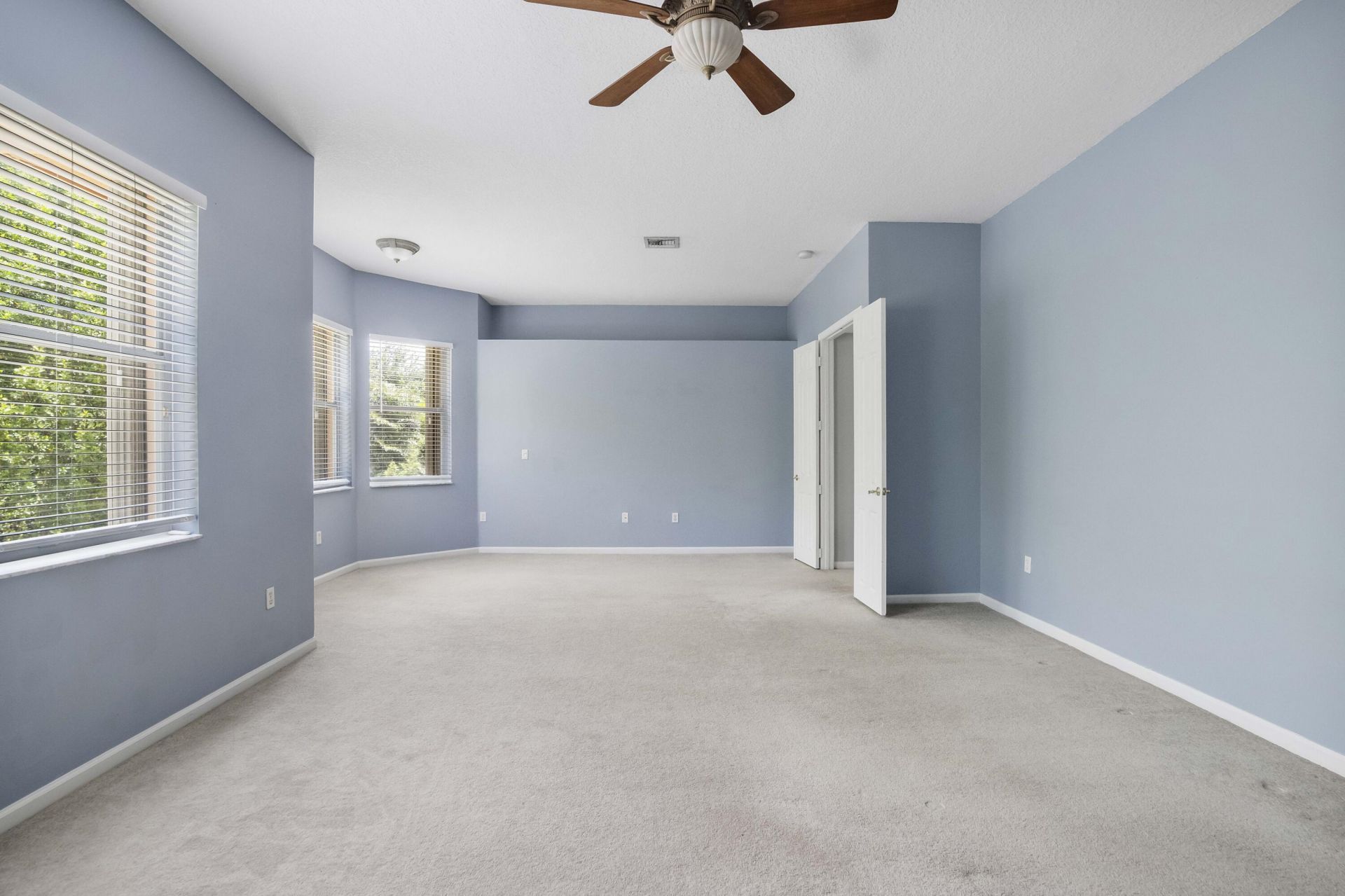 6370 Stonehurst Circle, Lake Worth, FL 33467 Photo