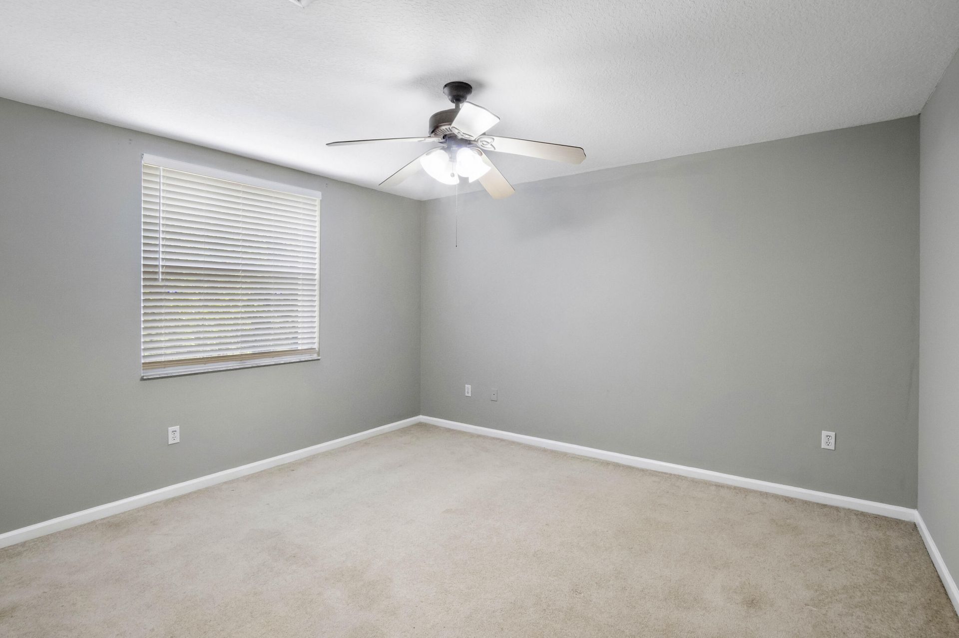 6370 Stonehurst Circle, Lake Worth, FL 33467 Photo