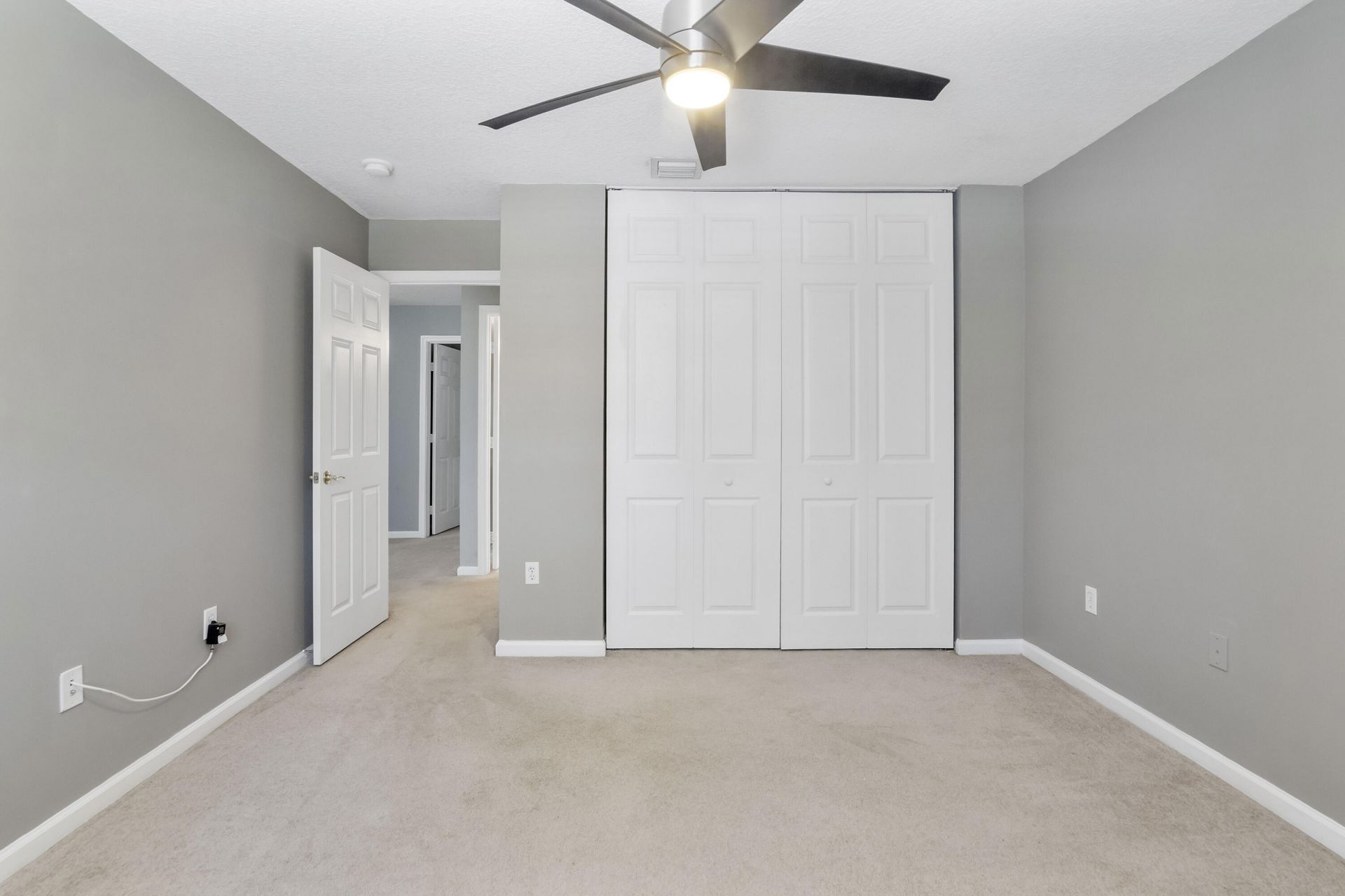 6370 Stonehurst Circle, Lake Worth, FL 33467 Photo