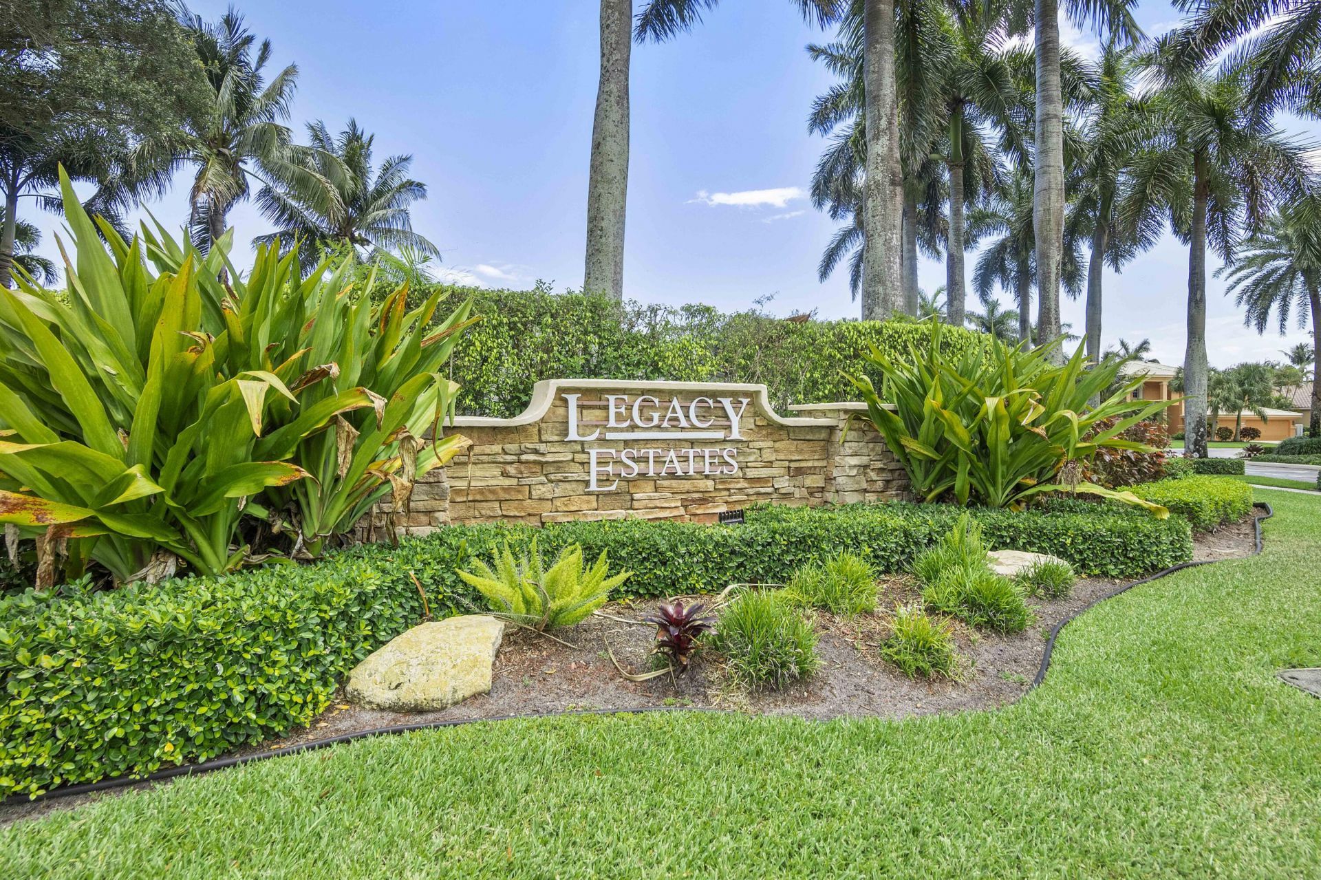 6370 Stonehurst Circle, Lake Worth, FL 33467 Photo
