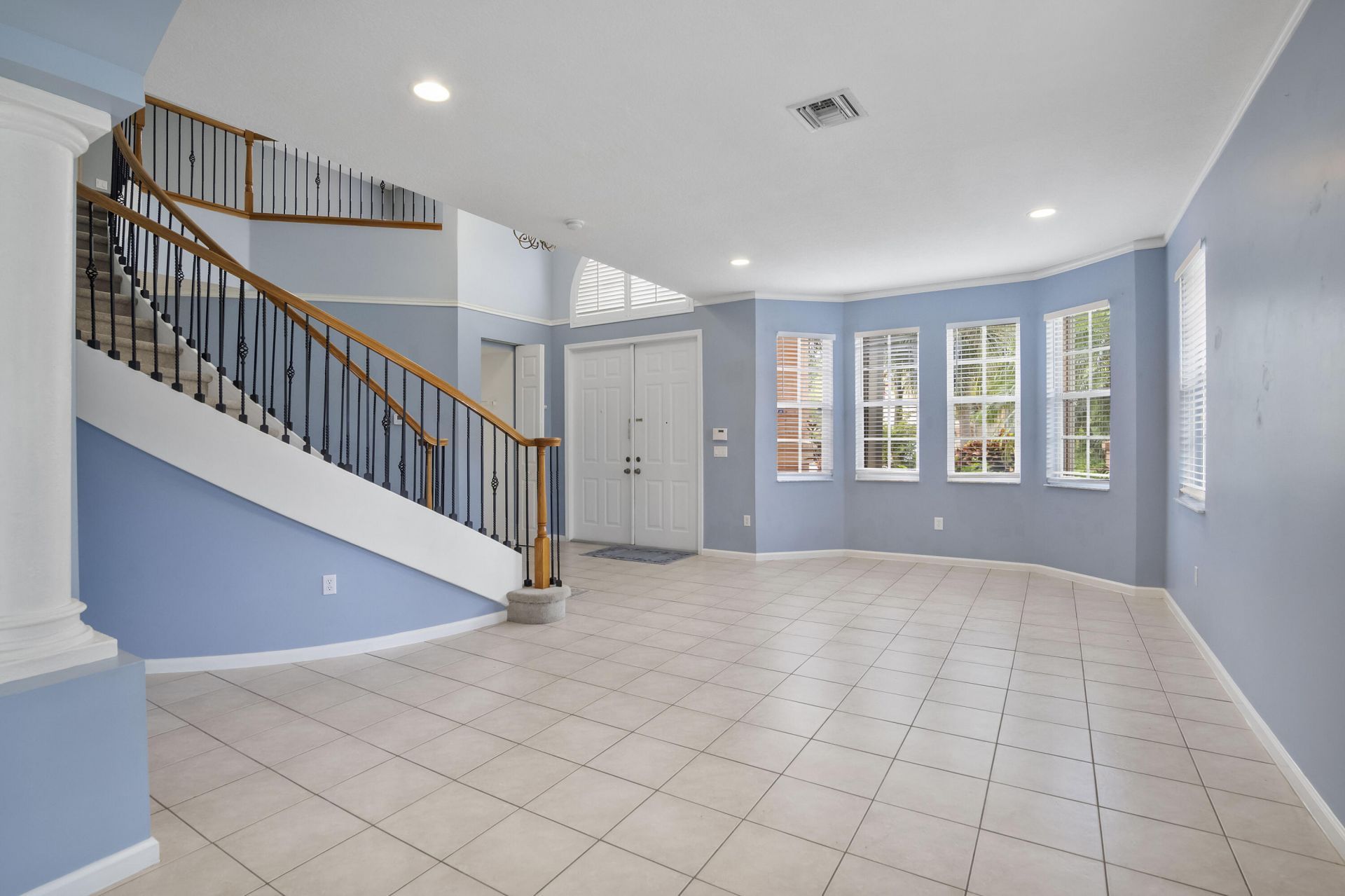 6370 Stonehurst Circle, Lake Worth, FL 33467 Photo