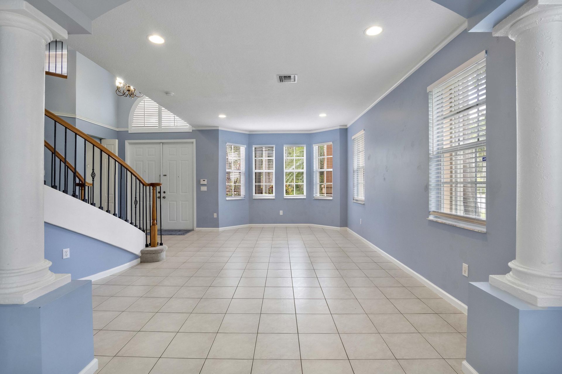 6370 Stonehurst Circle, Lake Worth, FL 33467 Photo