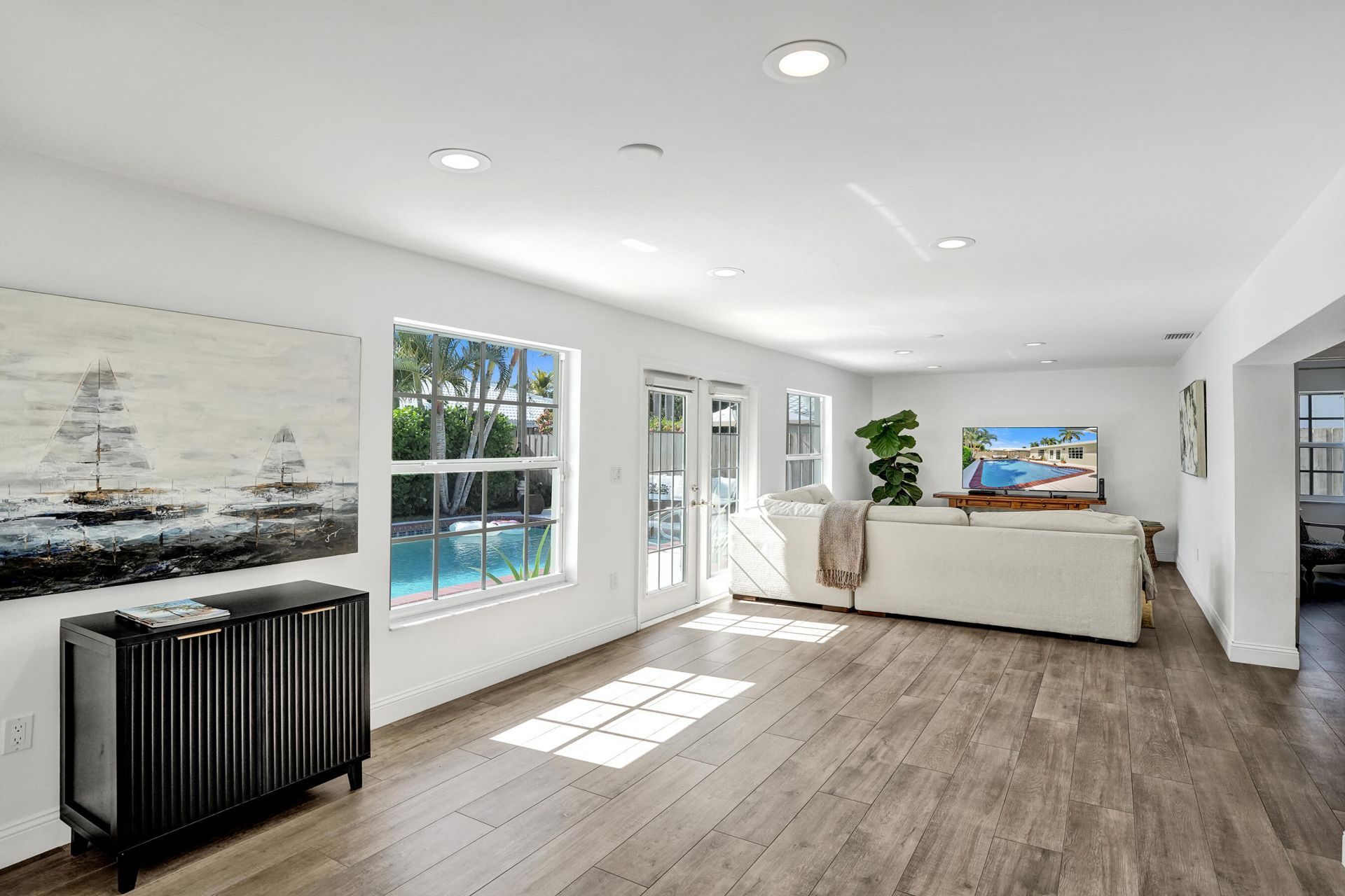 4240 NE 28th Avenue, Fort Lauderdale, FL 33308 Photo