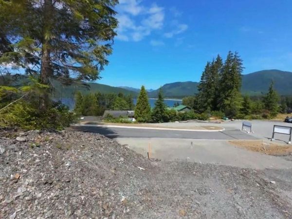 16953 Beachview Dr , Port Renfrew, BC V0S 1K0