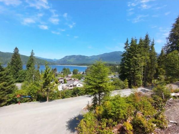 16997 Beachview Dr , Port Renfrew, BC V0S 1K0