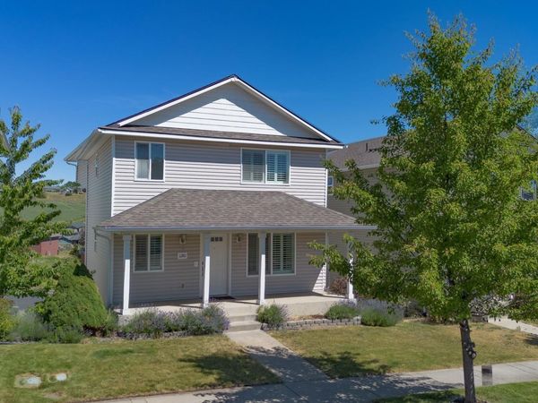 1180 SW Lost Trail Dr, Pullman, WA 99163