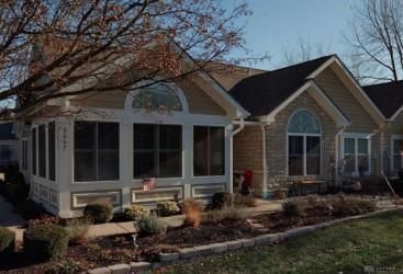 2647 Prestwick Village Circle Circle, Springfield, OH 45503 Main Photo