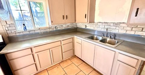 1924 Kenneth St, Modesto, CA 95351 Photo