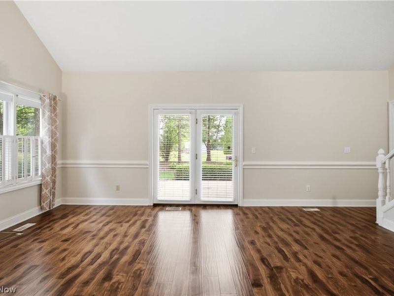 700 Hampton Circle, Unit 8, Aurora, OH 44202 Photo 10