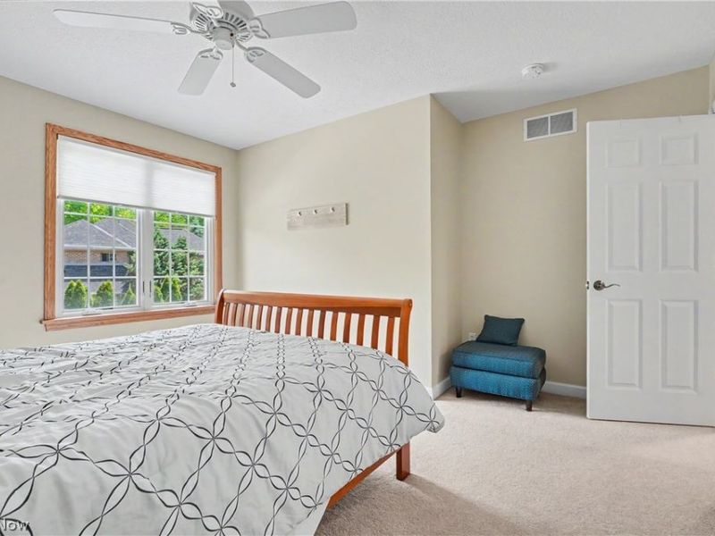 1250 Woodsview Drive, Akron, OH 44313 Photo 33