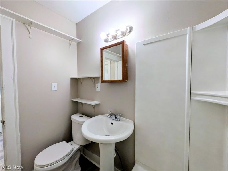 656 Hammel Street, Akron, OH 44306 Photo 20