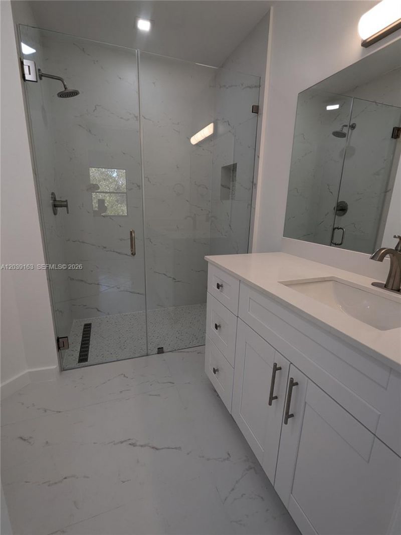 10245 NW 9th Street Cir , Unit 210-9, Miami, FL 33172 Photo