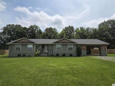 105 Hancock Lane, Benton, KY 42025