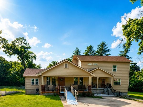 3829 Burrus St, Nashville, TN 37216