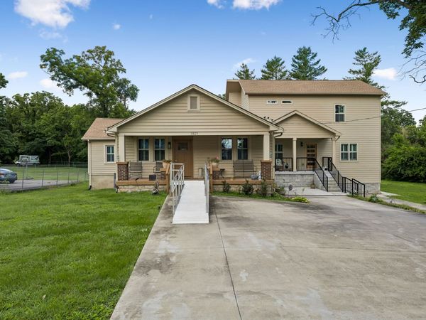 3829 Burrus St, Nashville, TN 37216