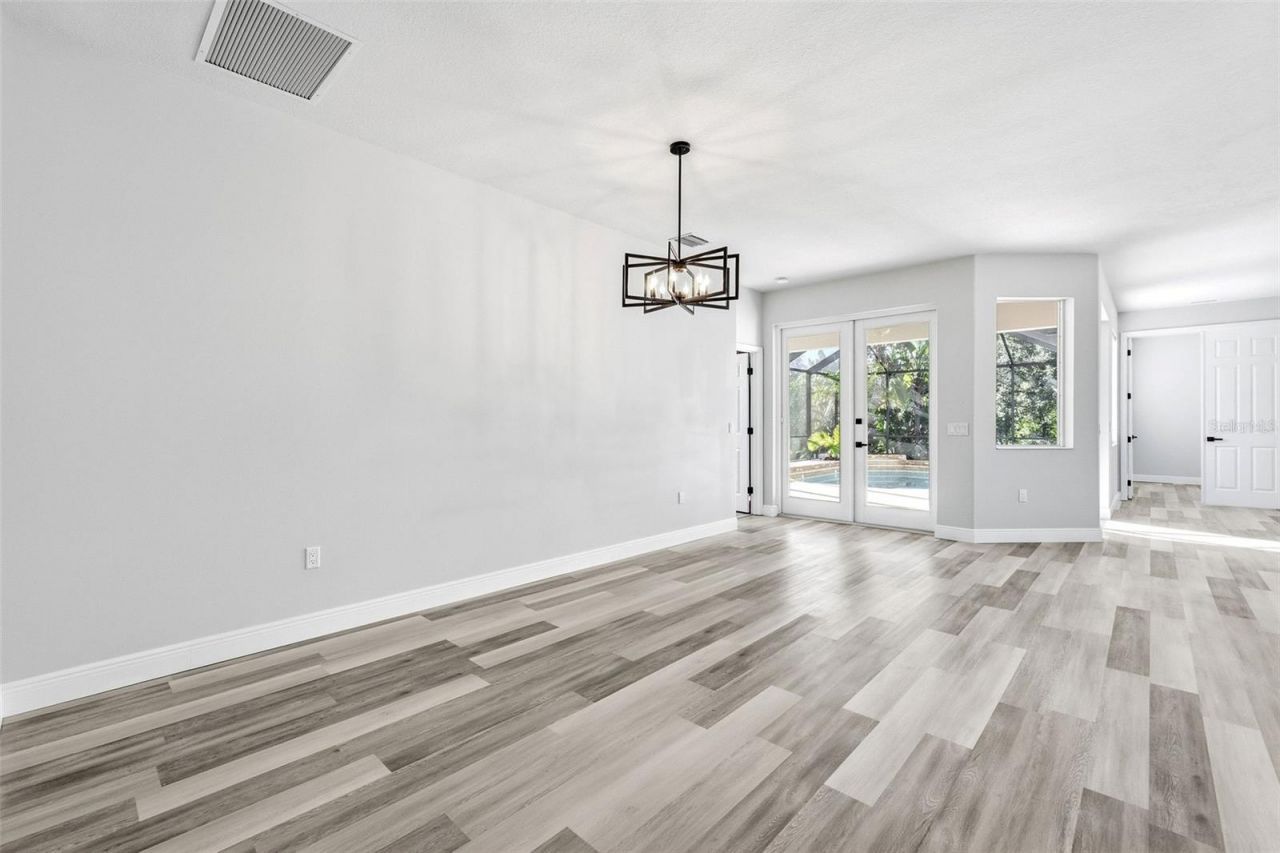 6631 63rd Terrace E, Bradenton, FL 34203 Photo