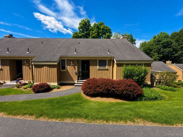13 Heritage Hills, Unit B, Somers, NY 10589