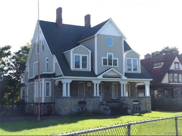 357 Portage Road , Niagara Falls, NY 14303