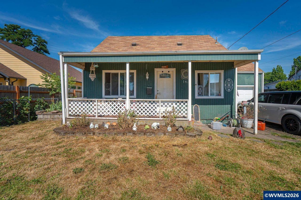 1955 Warner St Ne, Salem, OR 97301 Main Photo