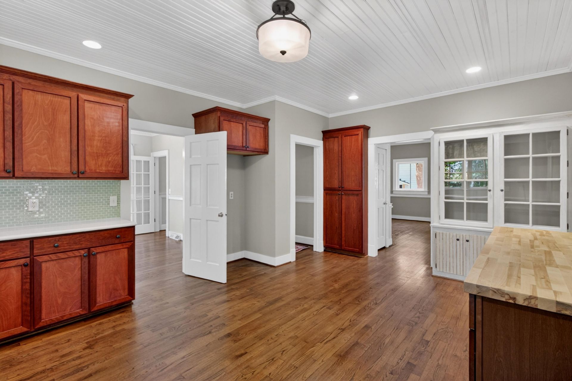 104 Willis Lane Photo 9