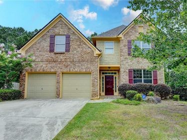 3473 Fallen Oak Drive, Buford, GA 30519