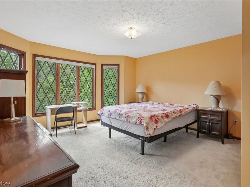 10037 Jamestown Drive, North Royalton, OH 44133 Photo 25