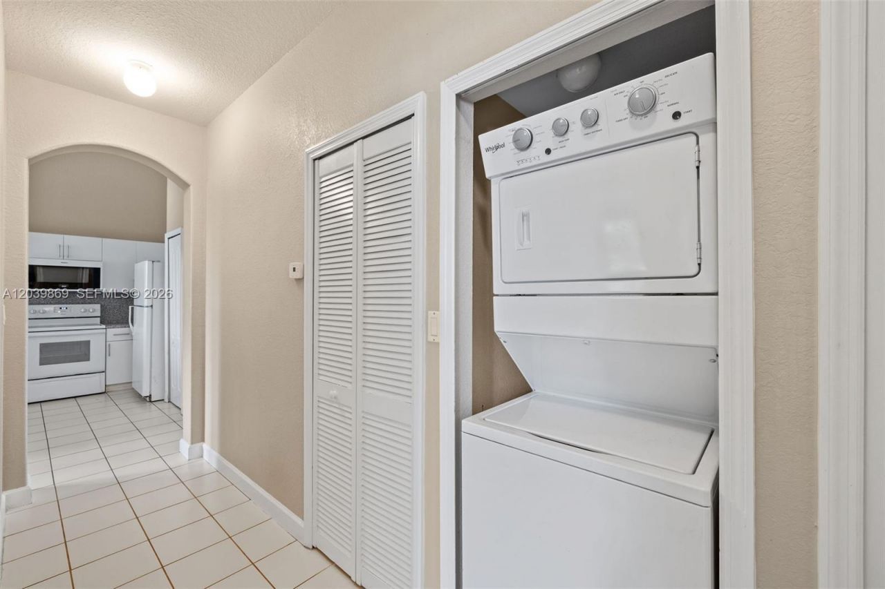 1692 SE 29th Ct , Unit 205, Homestead, FL 33035 Photo