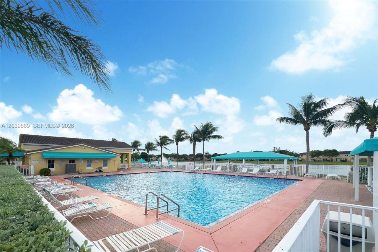 1692 SE 29th Ct , Unit 205, Homestead, FL 33035 Photo