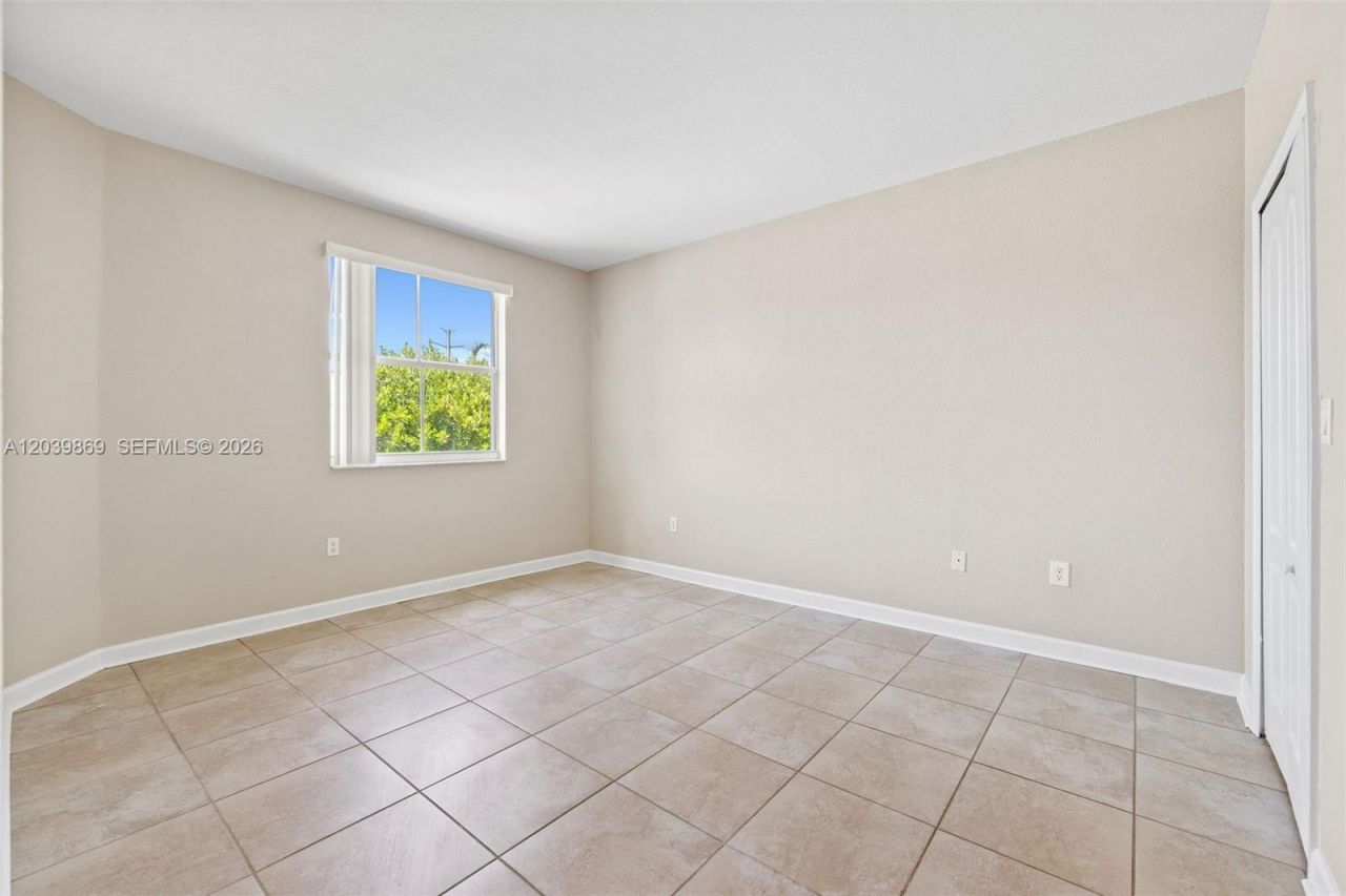 1692 SE 29th Ct , Unit 205, Homestead, FL 33035 Photo