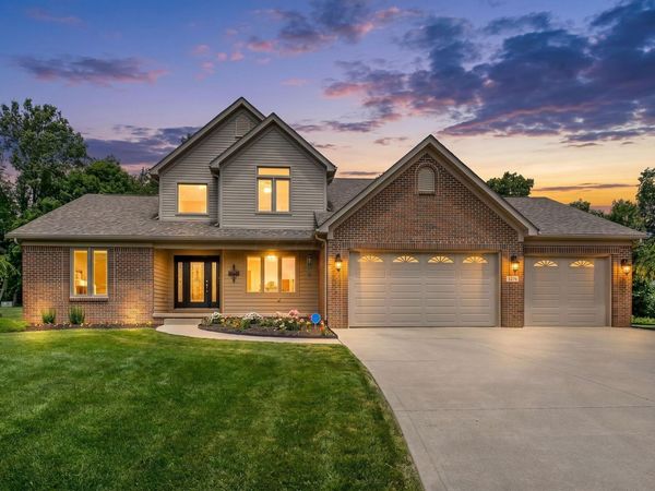 3276 Rebecca Court NE, Lancaster, OH 43130
