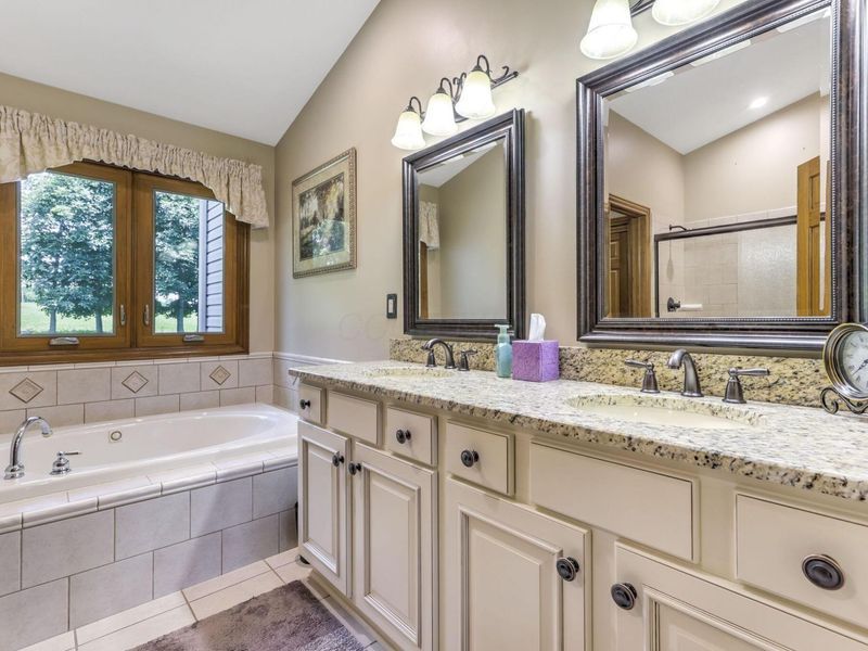 3276 Rebecca Court NE, Lancaster, OH 43130 Photo 25
