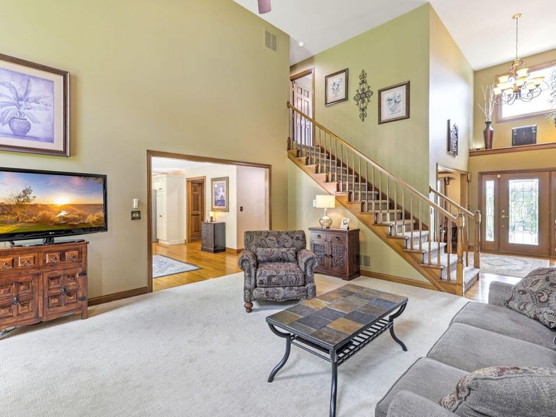 3276 Rebecca Court NE, Lancaster, OH 43130 Photo 4