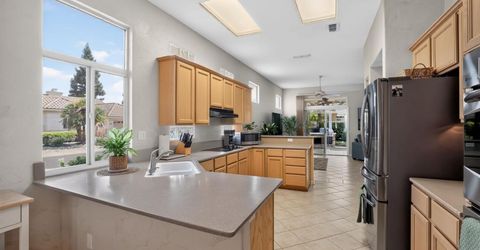 201 Stamos, Roseville, CA 95747 Photo