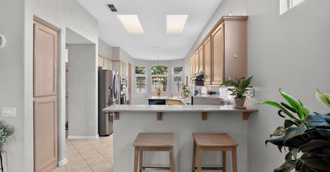 201 Stamos, Roseville, CA 95747 Photo