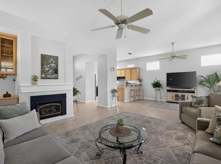 201 Stamos, Roseville, CA 95747 Photo